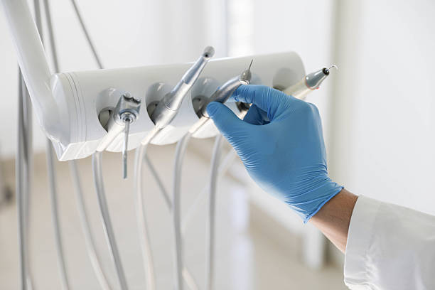Professional Tooth Extraction technician working in Galena, IL